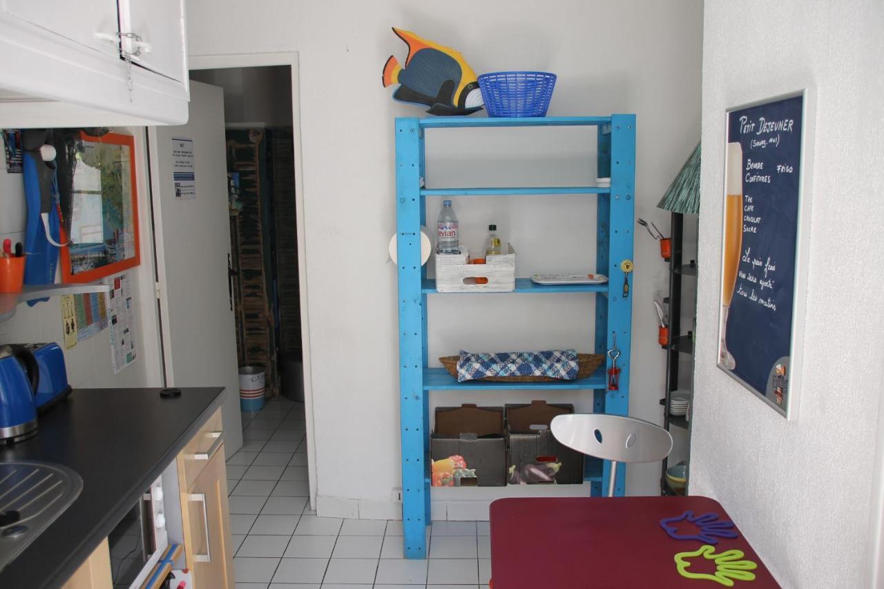 カシ Au Petit Chez Soiホステル エクステリア 写真