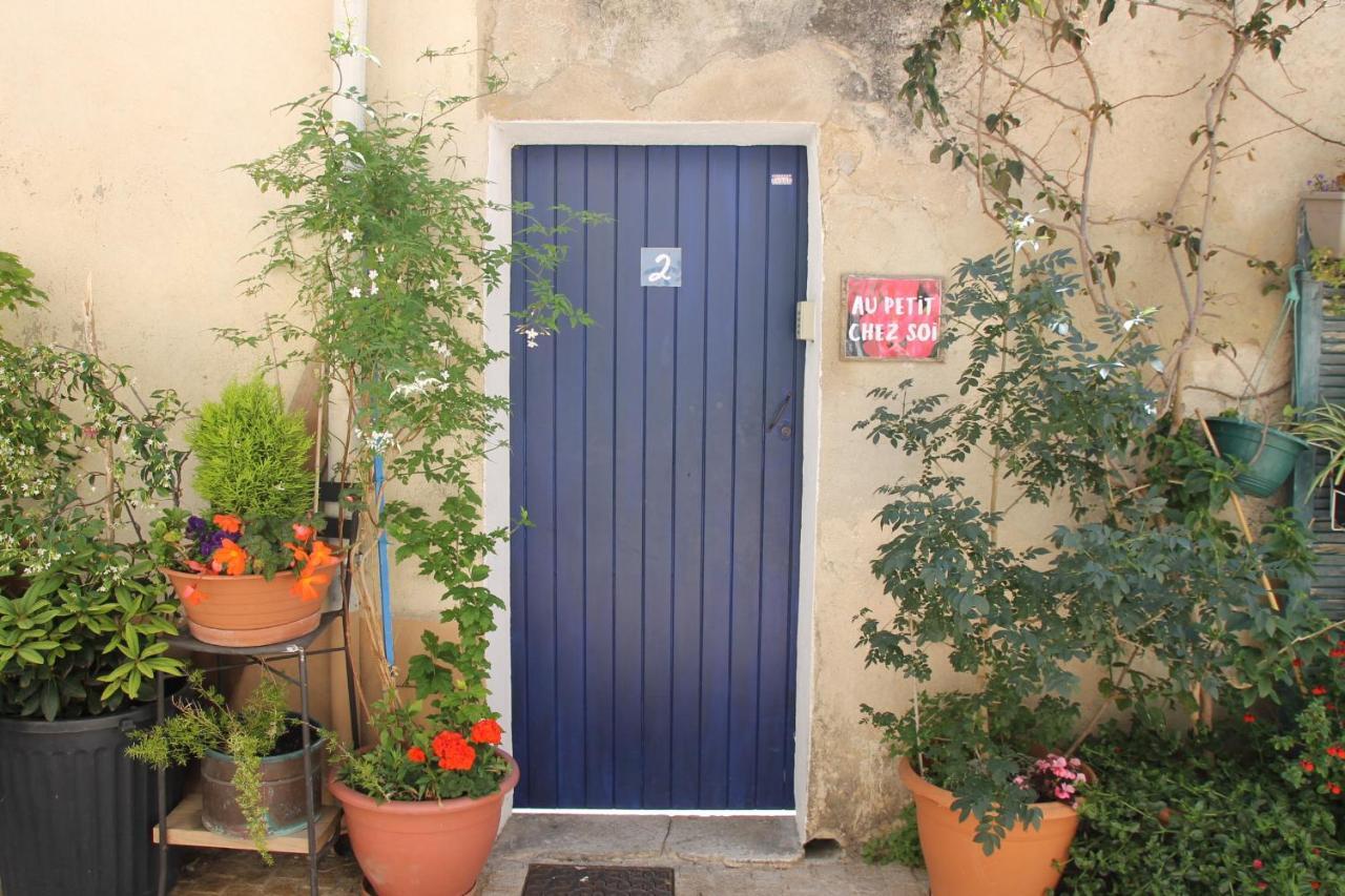 カシ Au Petit Chez Soiホステル エクステリア 写真